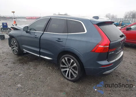 2023 Volvo Xc60 B5 Ultimate Bright Theme from USA, damaged, VIN YV4L12RA5P1359797